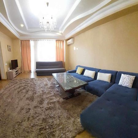 Appartments In Μπατούμι Εξωτερικό φωτογραφία
